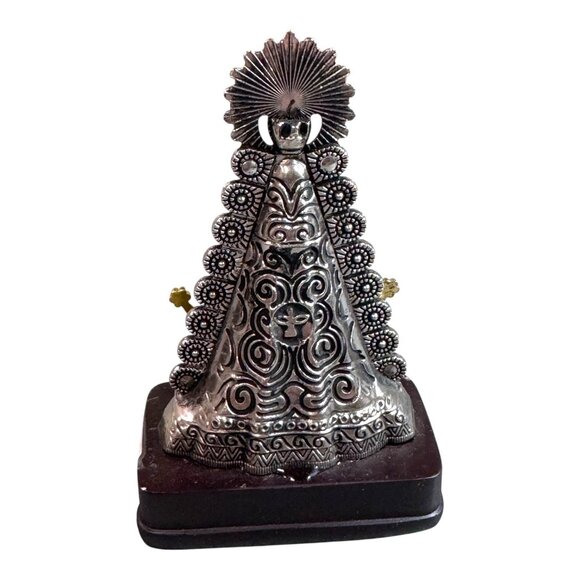 Ntra Sra Del Rocio Religious Figurine Statue 4.25" Tall Silver Tone Miniature - Picture 3 of 8
